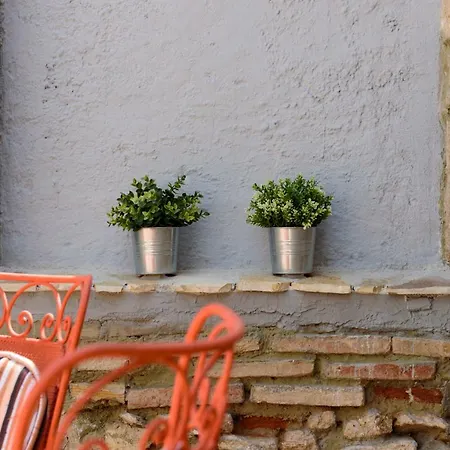 Renovated One Bedroom Flat In Kerameikos With Courtyard By Bnbplus *